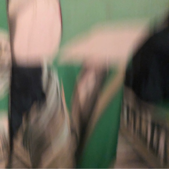 Tropical Ann Taylor, petite tropical flower print top size XXSP beautiful print - Picture 7 of 8